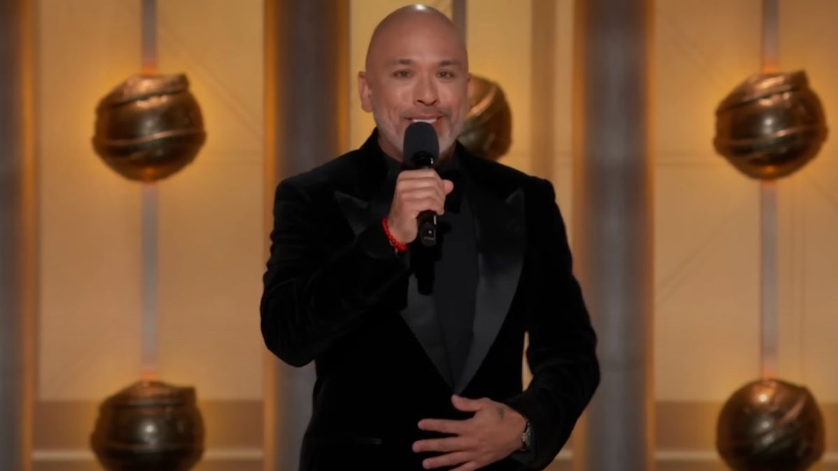 Taylor Swift Gives Jo Koy a Stern Look at Golden Globes Over Joke