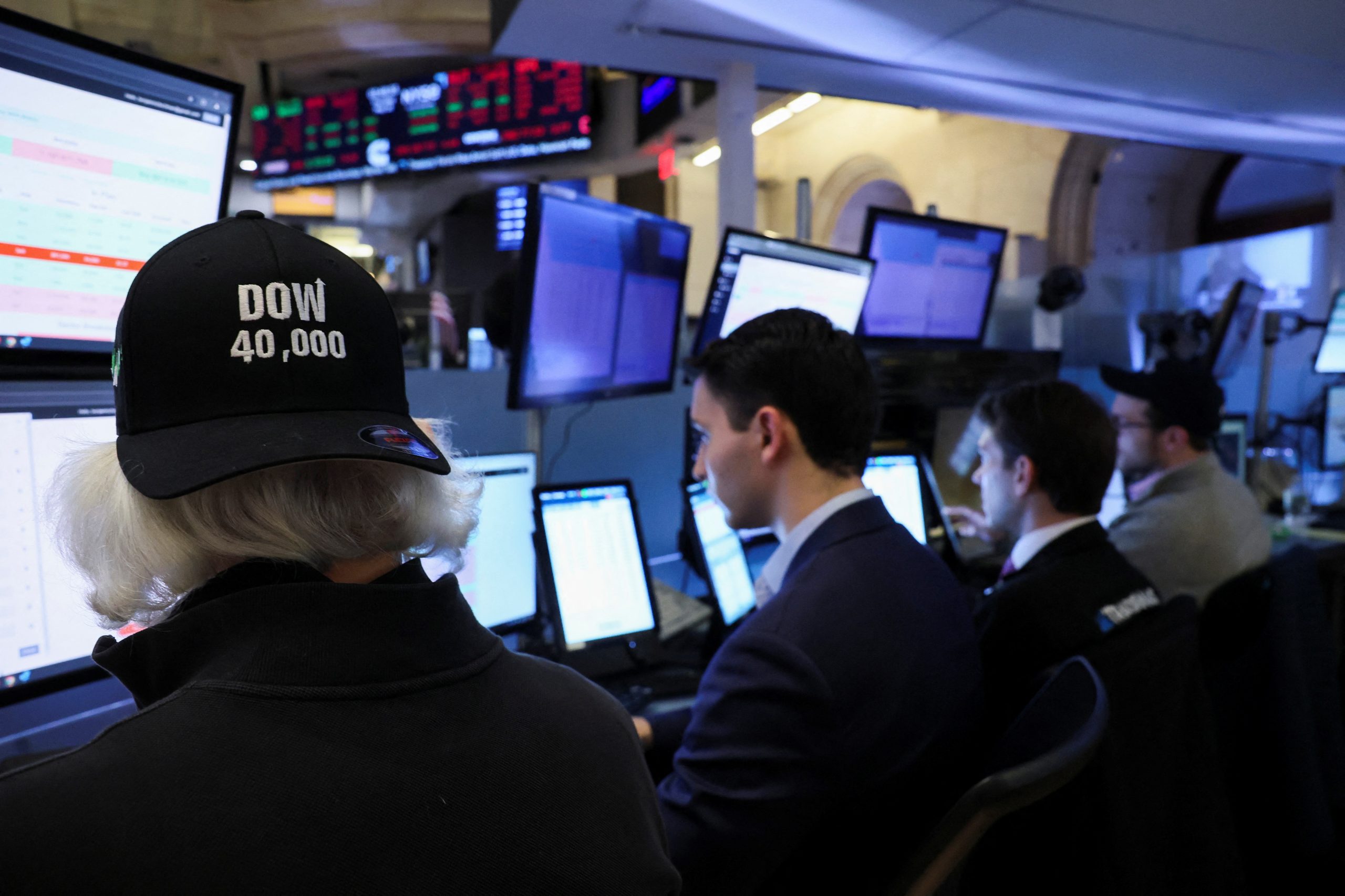 Record-Breaking Day as Dow Jones Tops 40,000 Points