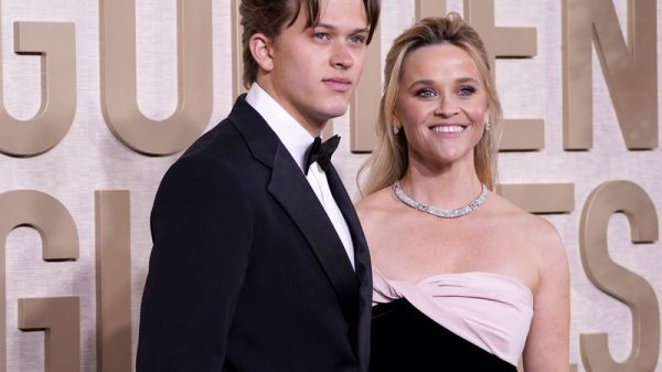 Post-Divorce Reese Witherspoon Takes Son Deacon to 2024 Golden Globes