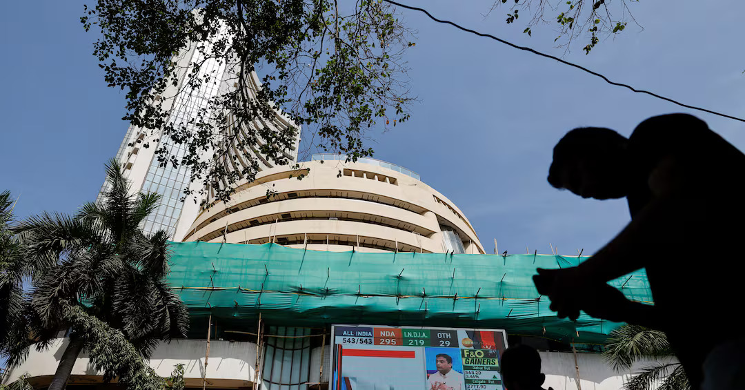 Indian Stock Markets Decline from Record Highs Amid Profit-Taking and Global Cyber Outage