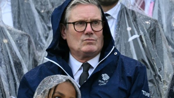 Keir Starmer Dismisses Buzz Over Poncho-Free Appearance at Rainy Paris Olympics