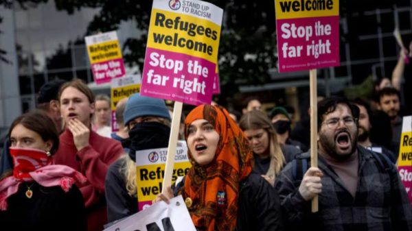 Anti-Racism Rallies Across England Thwart Far-Right Threats, Peacefully Defend Targeted Sites