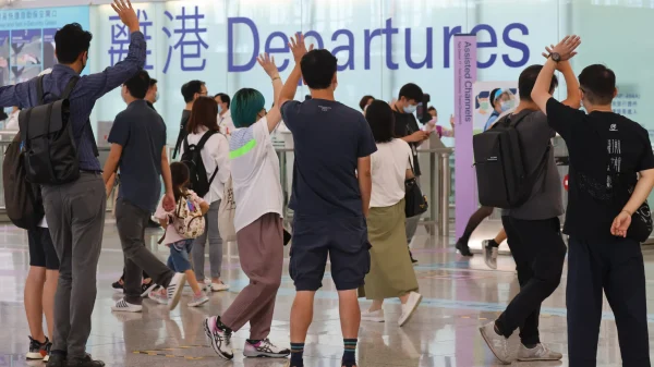 Hongkongers Face Long Waits and Low Approval Rates in Australia and UK Asylum Process