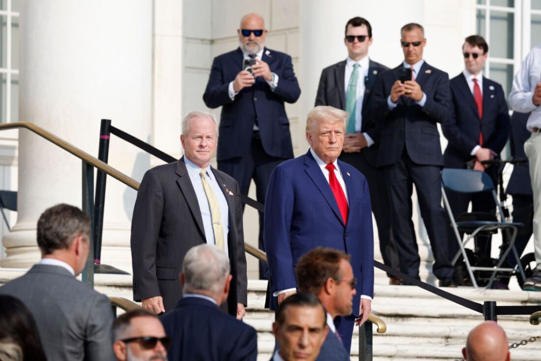 House Oversight Committee Demands Army Report on Altercation Between Trump Campaign Staff and Arlington Cemetery Employee