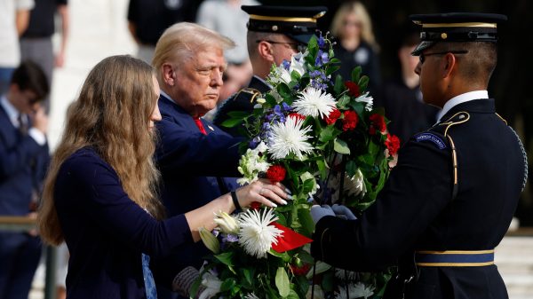 House Oversight Committee Demands Army Report on Altercation Between Trump Campaign Staff and Arlington Cemetery Employee