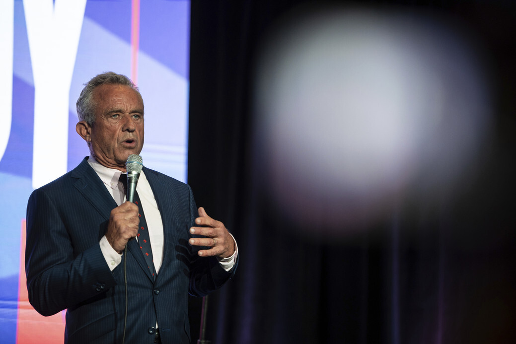 Robert F. Kennedy Jr. Ends Independent Presidential Run, Surprises by Endorsing Donald Trump at Rally