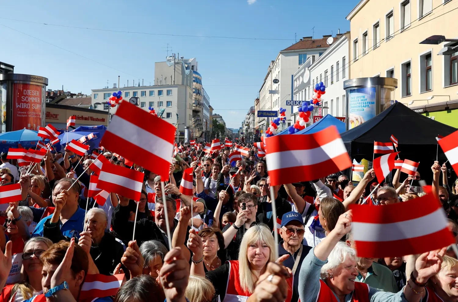 Austria's Election Set to Boost Far-Right Freedom Party Amid Rising Populism and Coalition Uncertainty