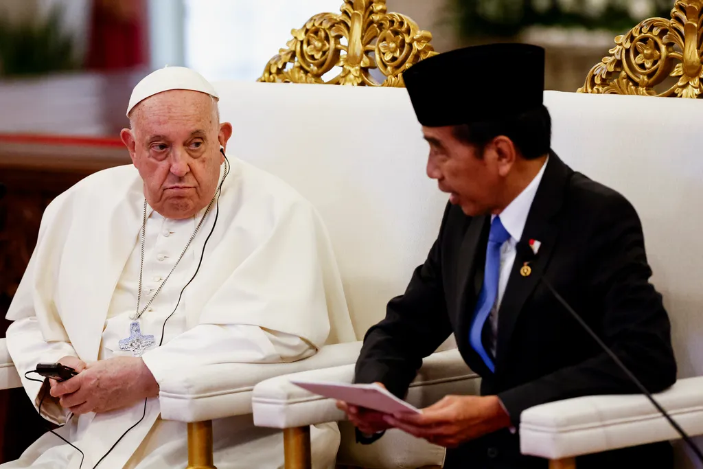 Pope Francis in Indonesia Strengthens Interfaith Unity and Addresses Global Challenges