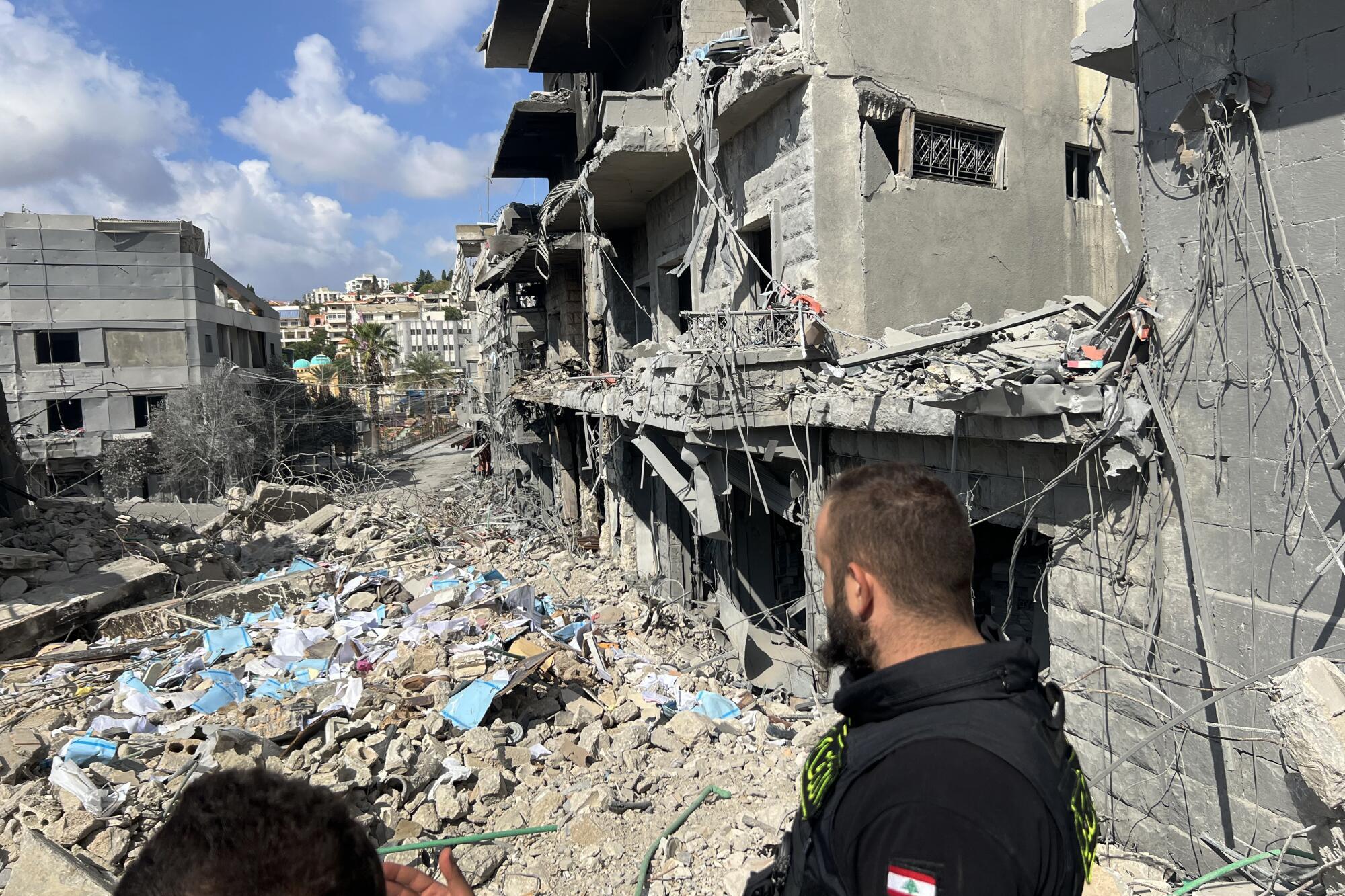 Achrafieh Neighborhood Faces Tensions Amid Israeli Airstrikes and Influx of Displaced Families from Southern Lebanon