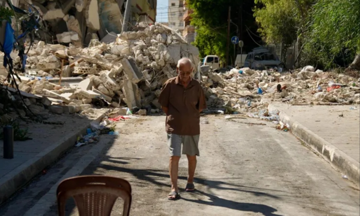 Life in Tyre Becomes a Struggle Amid Escalating Conflict and Constant Threat of Violence