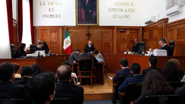 Mexican Judicial Reform Sparks Supreme Court Resignations, Raising Concerns Over Independence and Political Influence