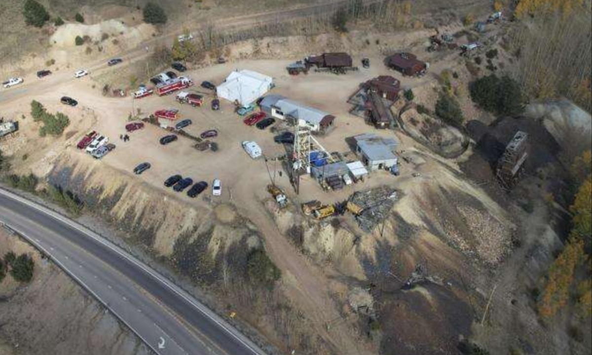 Tragedy Strikes as Tour Guide Dies in Elevator Malfunction at Colorado Gold Mine