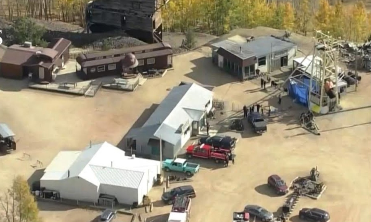 Tragedy Strikes as Tour Guide Dies in Elevator Malfunction at Colorado Gold Mine