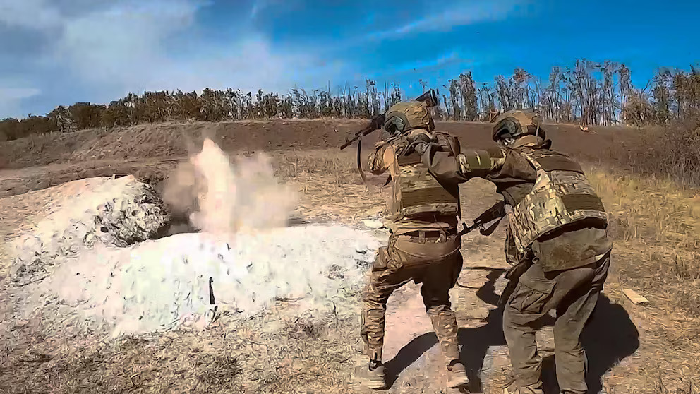 Ukrainian Forces Withdraw from Strategically Crucial Vuhledar After Intense Two-Year Battle