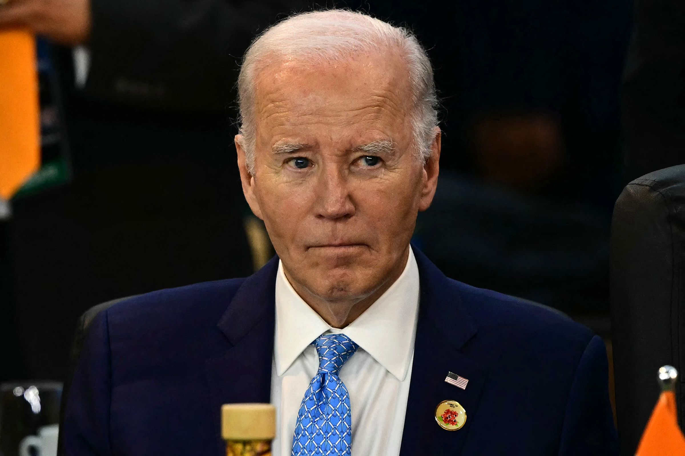 Biden Approves U.S. Anti-Personnel Mines for Ukraine Amid Escalating Conflict and Policy Criticism