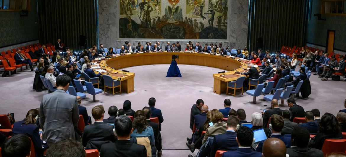 U.S. Vetoes U.N. Resolution Calling for Gaza Cease-Fire, Drawing Global Criticism and Heightened Tensions