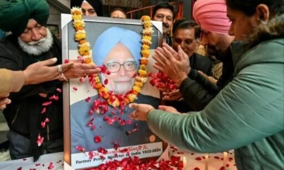 India Honors Manmohan Singh with State Funeral, Remembering His Economic Legacy and Leadership