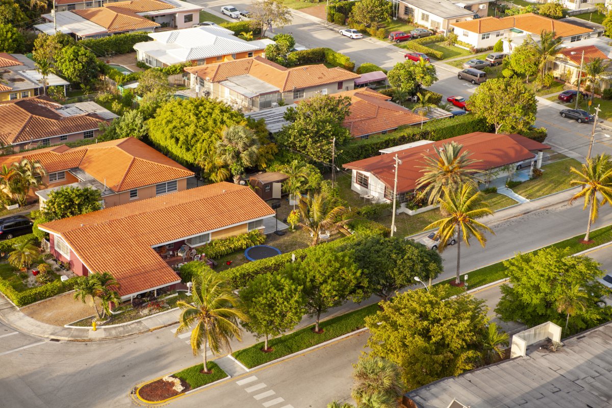 New Bipartisan Bill Seeks to Permanently Cut Mortgage Insurance Costs and Expand Tax Relief for Homebuyers